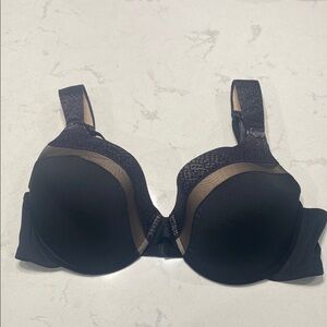 Izod Black Full-Coverage Bra with Molded Cups